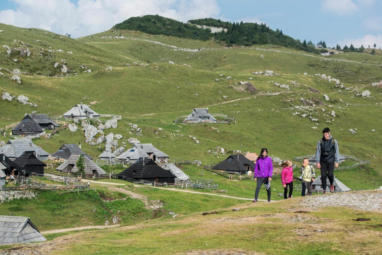 Alpine Chalet Velika Planina - Irenca - I Feel Alps Стаховица Экстерьер фото